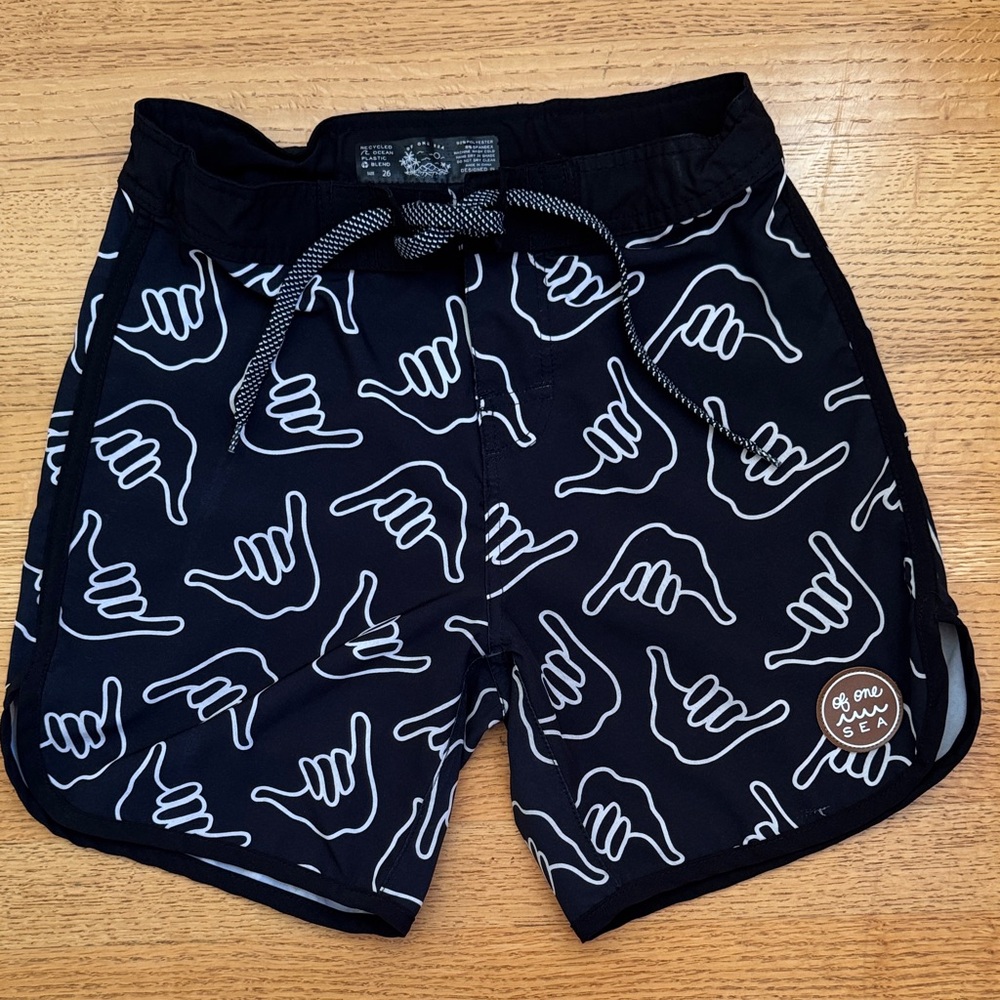 Of the Sea Kid’s Retro Boardshorts in Black Shaka